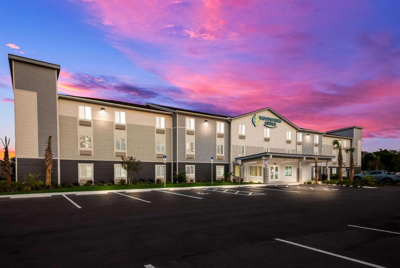 Woodspring Suites Inverness Exterior photo